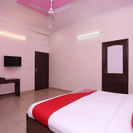 Oyo 14791 Homeystay Comfort